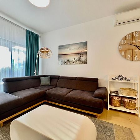 Acacia Hill A3 Apartment Đenovići Exterior photo