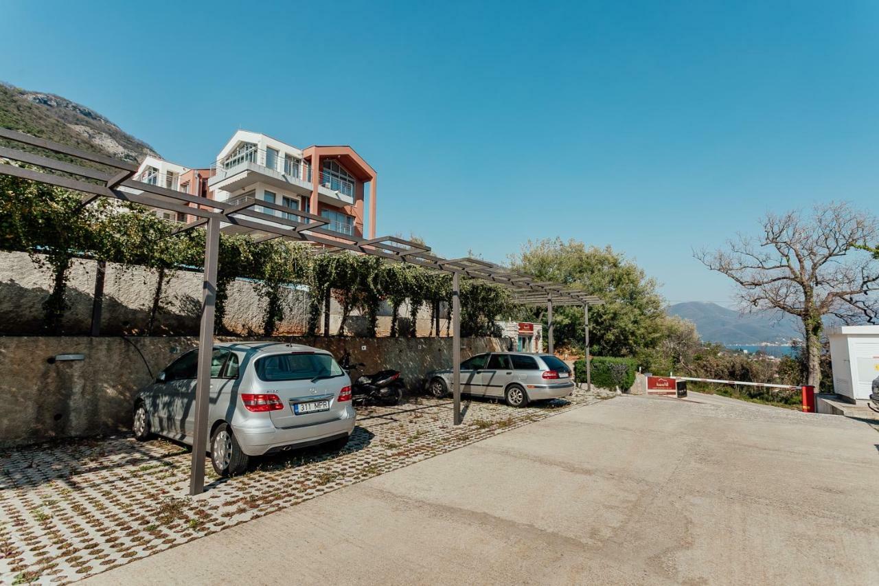 Acacia Hill A3 Apartment Đenovići Exterior photo