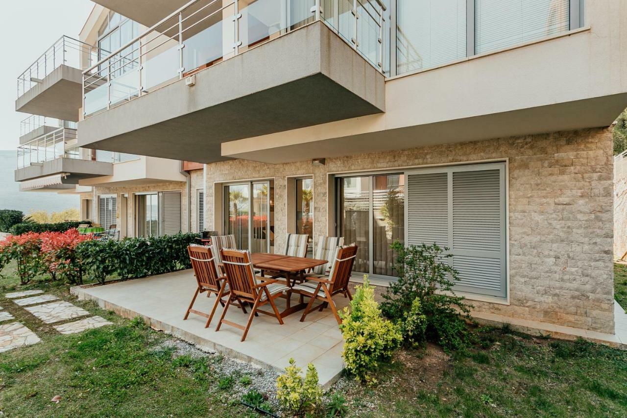 Acacia Hill A3 Apartment Đenovići Exterior photo