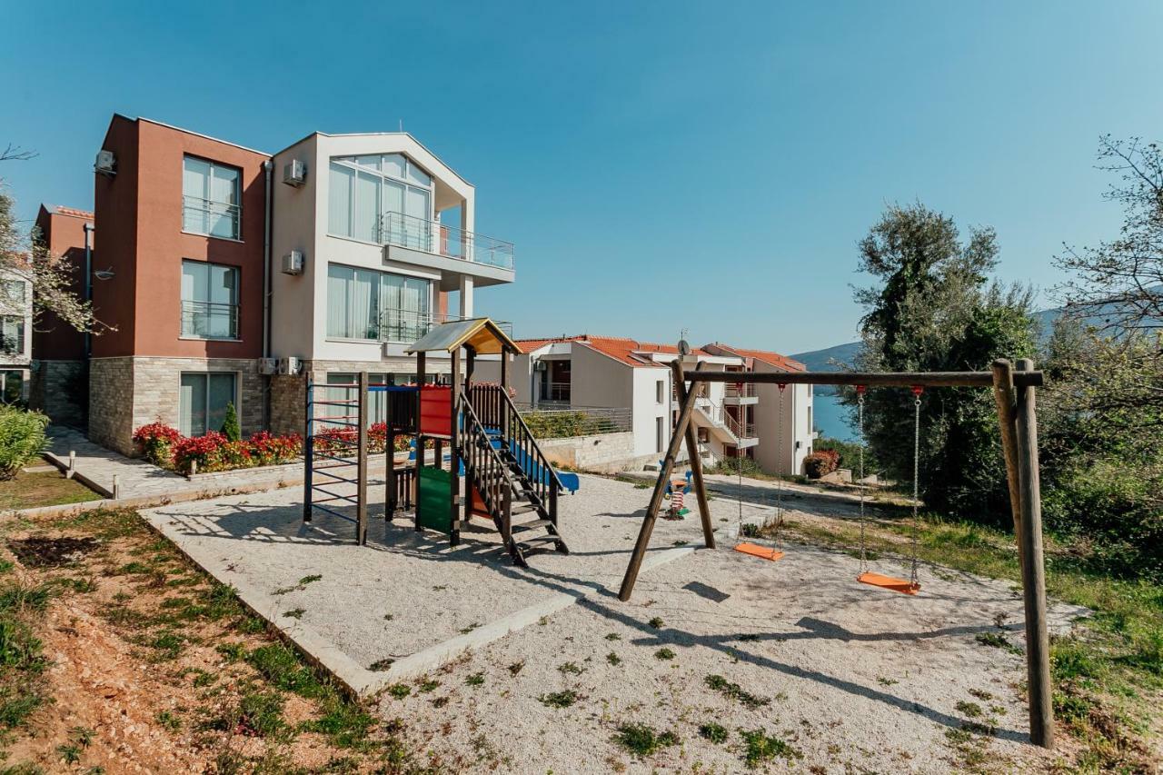 Acacia Hill A3 Apartment Đenovići Exterior photo