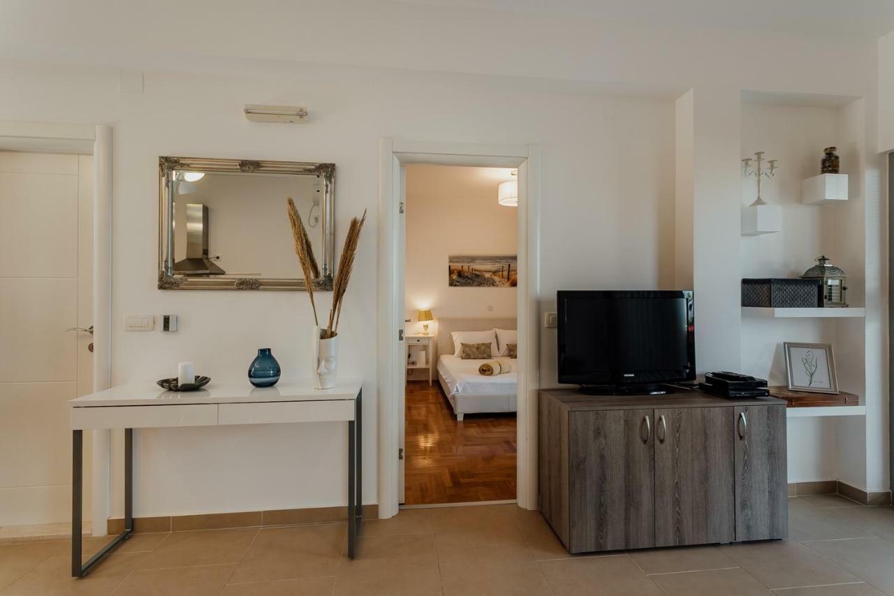 Acacia Hill A3 Apartment Đenovići Exterior photo
