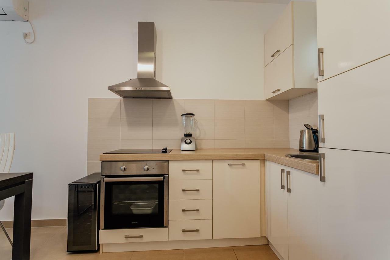 Acacia Hill A3 Apartment Đenovići Exterior photo